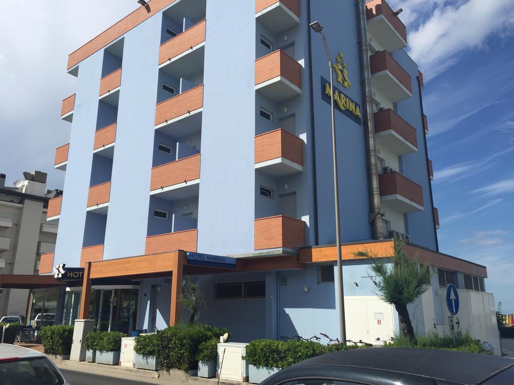 Hotel Marina Fano Eksteriør bilde